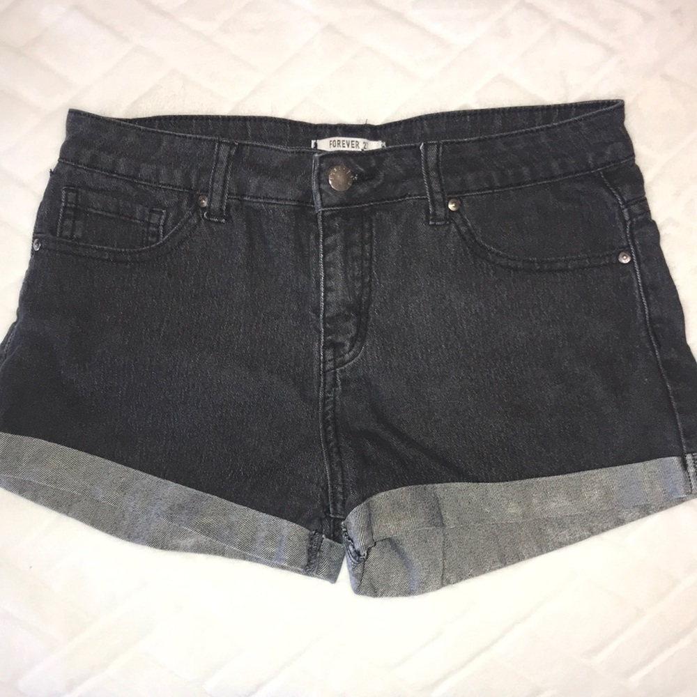 Women’s forever 21 size US 28 shorts - Picture 1 of 7